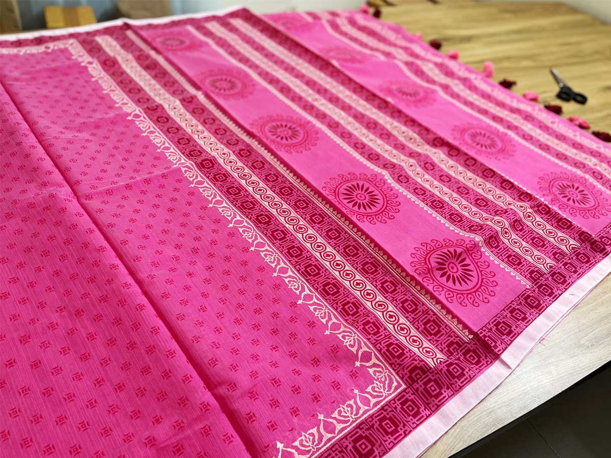 Pink colored block printed half silk saree 5